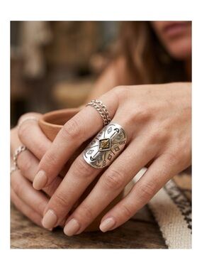 Vintage Boho Silver Tone Statement Ring with Gold Accent Size 4